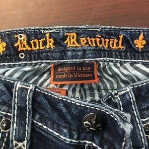 Rock Revival Skinny Jeans